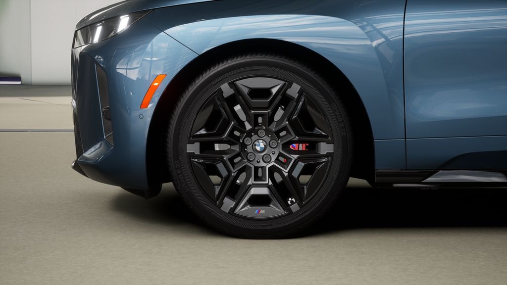Thumbnail: 2026 BMW iX - 7