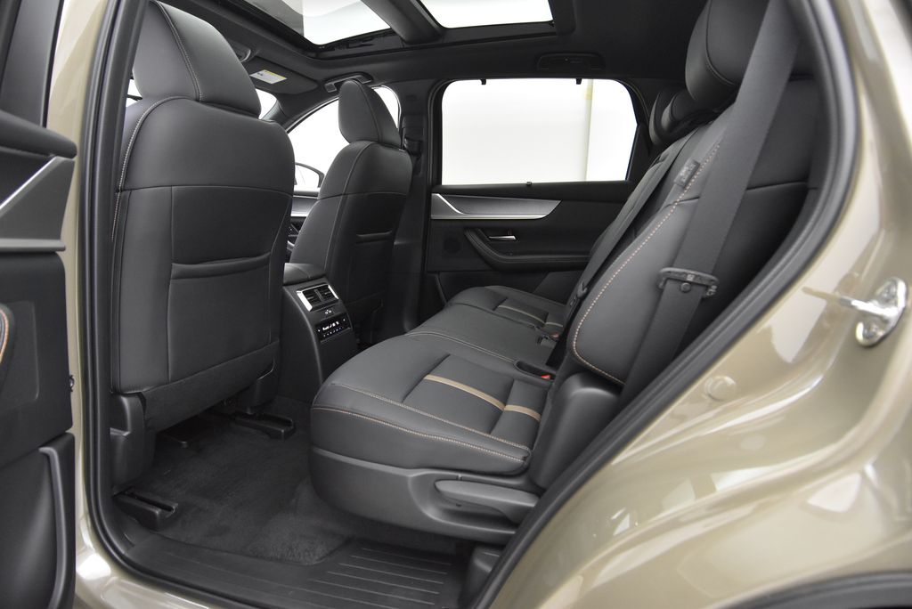 2025 Mazda CX-70 PHEV Premium Plus photo