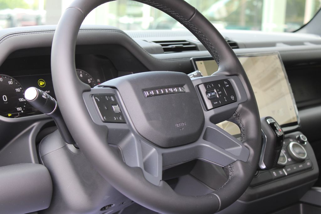 New 2026 Red Land Rover X-Dynamic SE image 12