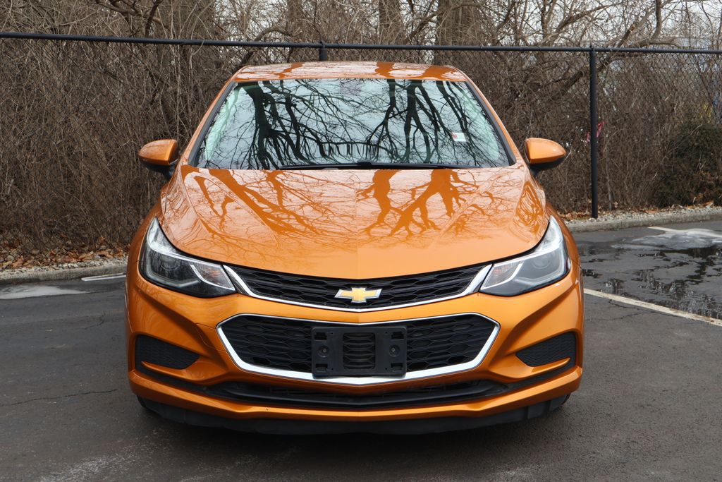 Thumbnail: 2017 Chevrolet Cruze - 2