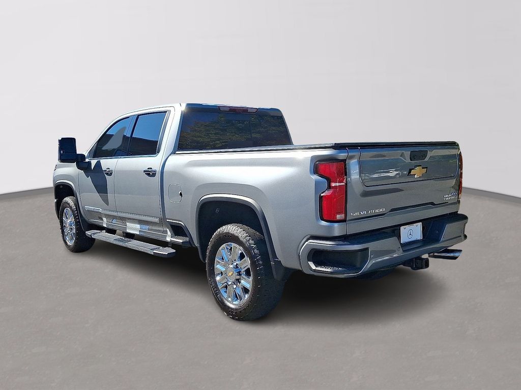 Thumbnail: 2024 Chevrolet Silverado 3500 - 6