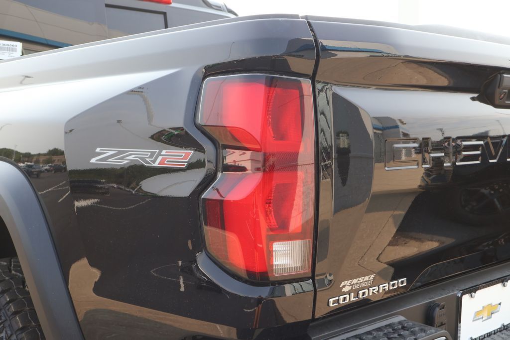 Thumbnail: 2026 Chevrolet Colorado - 7