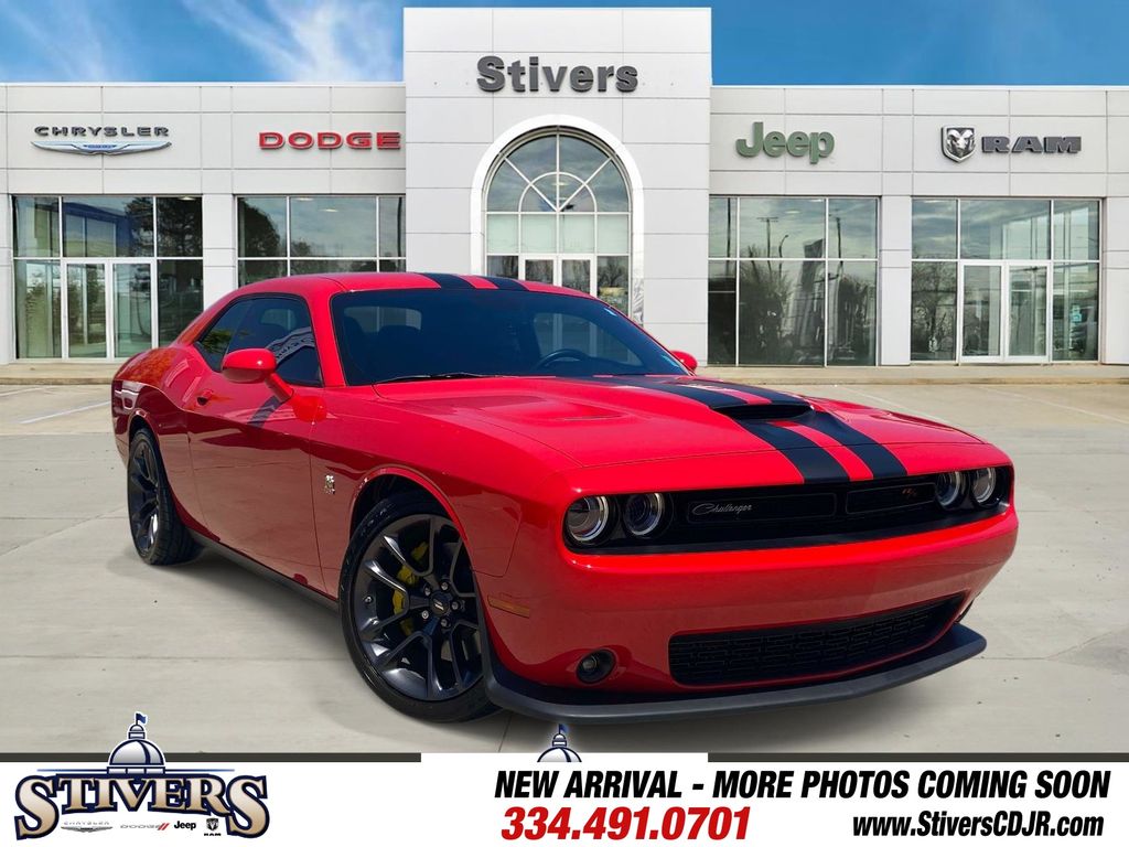 Torred Clearcoat 2023 Dodge Challenger R/T Scat Pack RWD Coupe Rear-Wheel Drive 6-Speed Manual