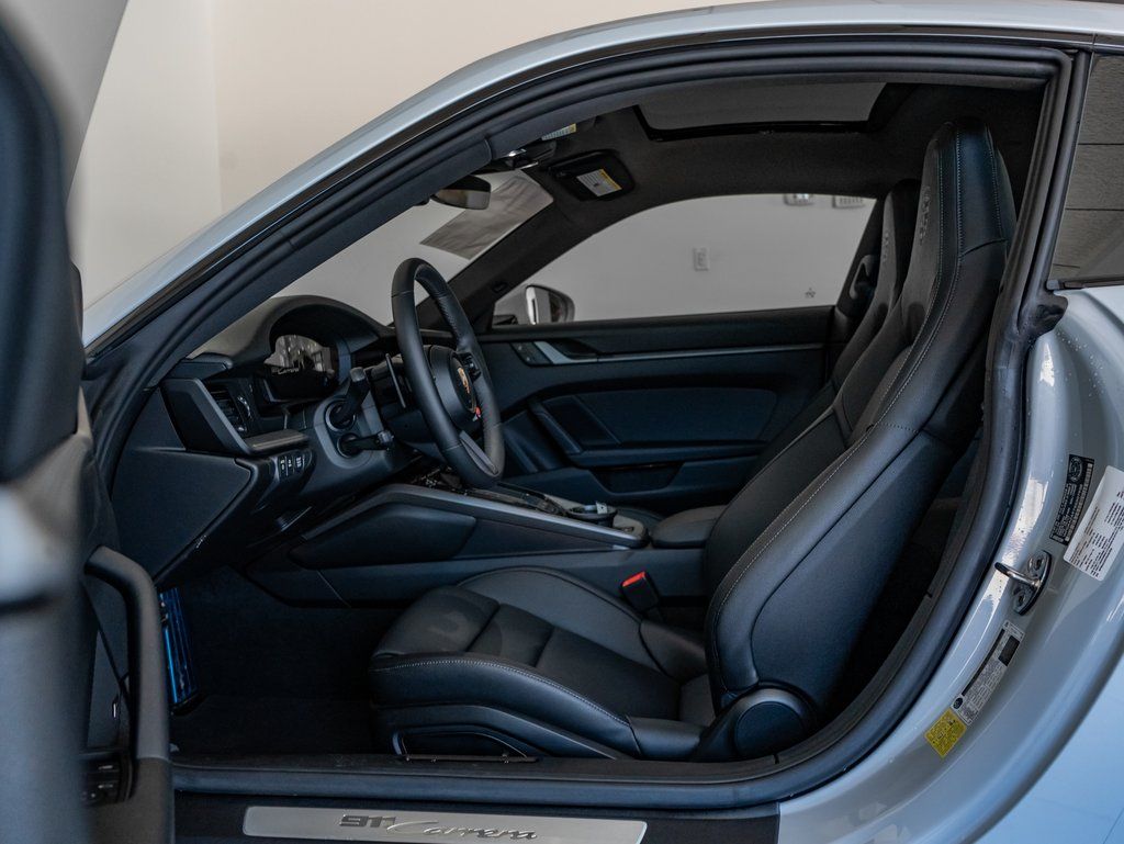 Certified Used 2025 Off-white Porsche Carrera image 5