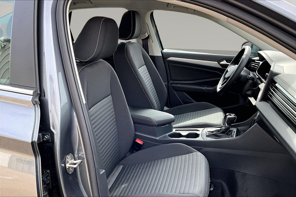 New 2026 Gray Volkswagen 1.5T S image 10
