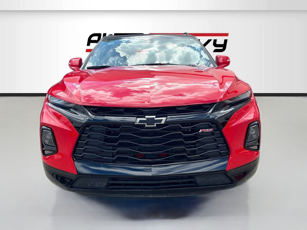 Used 2022 Red Chevrolet RS image 2