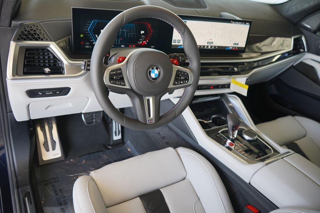 Thumbnail: 2026 BMW X5 - 13