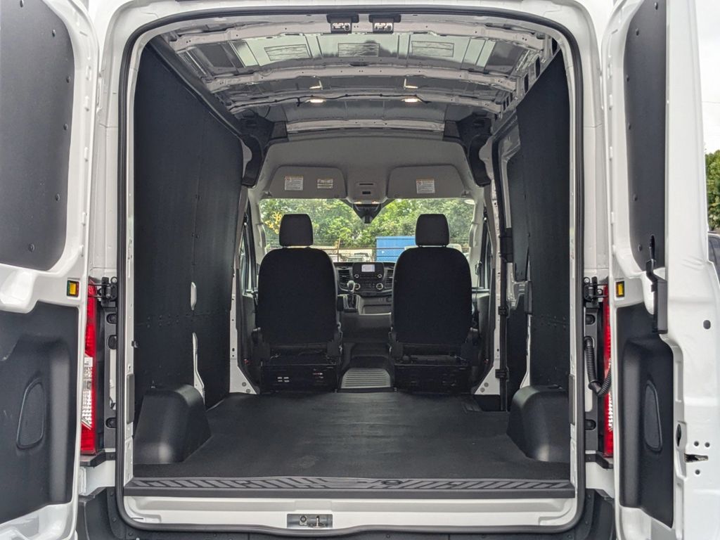 2025 Ford Transit 250