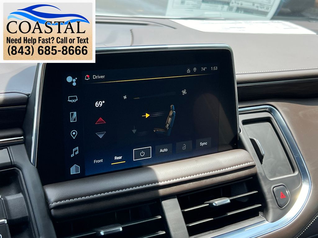 2023 Chevrolet Suburban LT White at Bob King Buick GMC