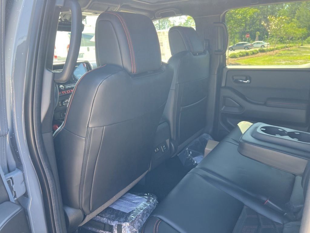 2025 Boulder Gray Pearl Nissan Frontier PRO-4X 4X4 Truck