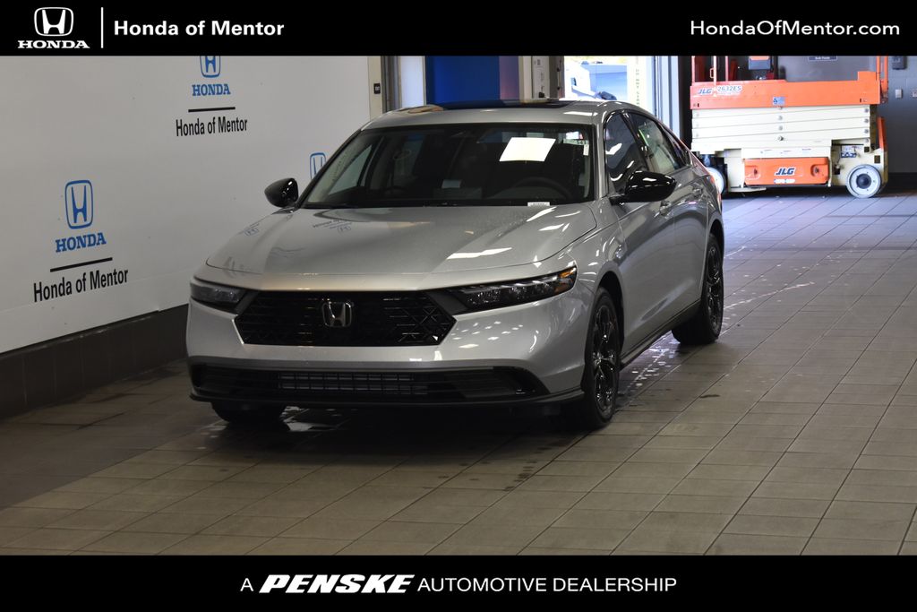 2025 Honda Accord SE Hero Image