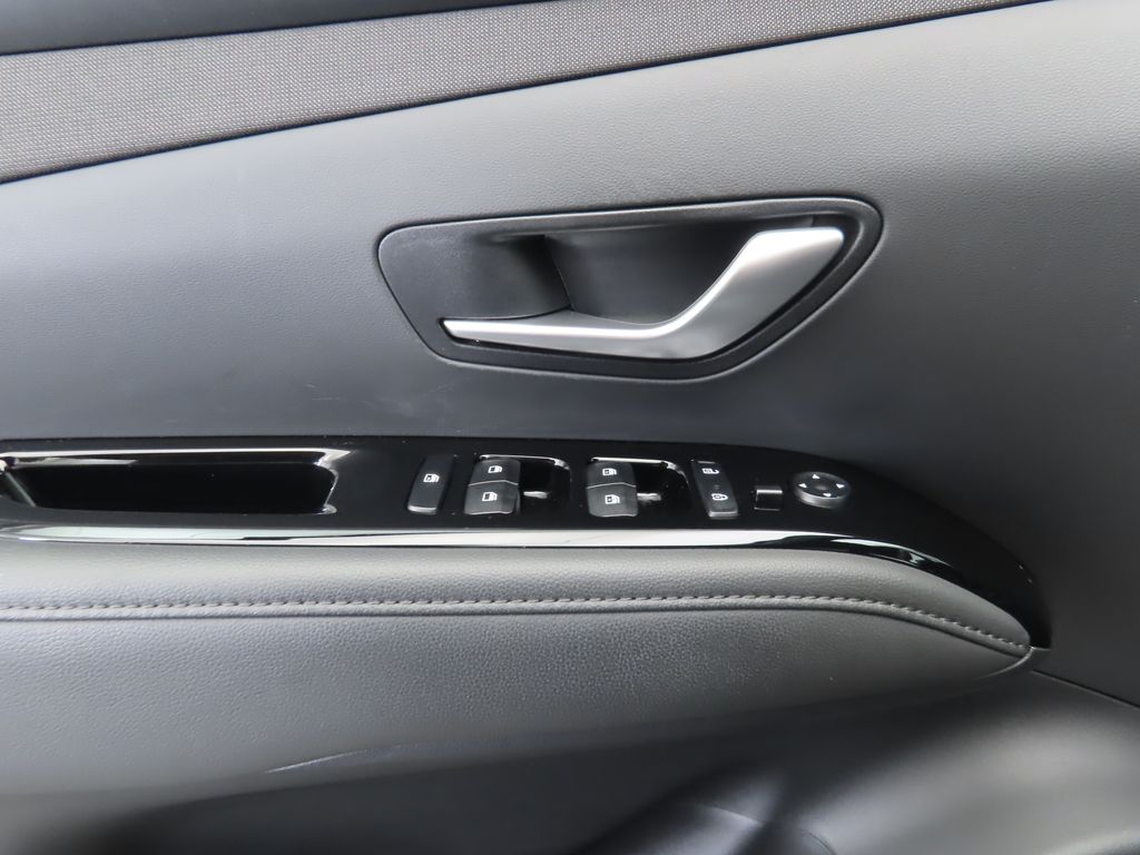 Thumbnail: 2024 Hyundai Tucson - 22