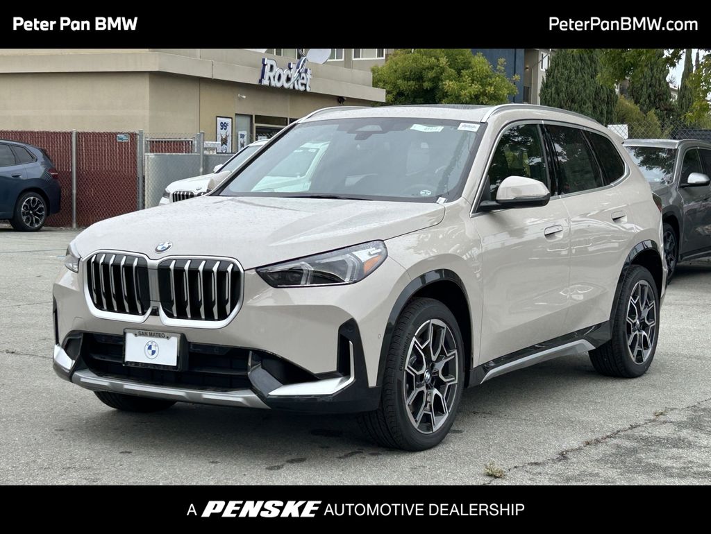 Thumbnail: 2026 BMW X1 - 1