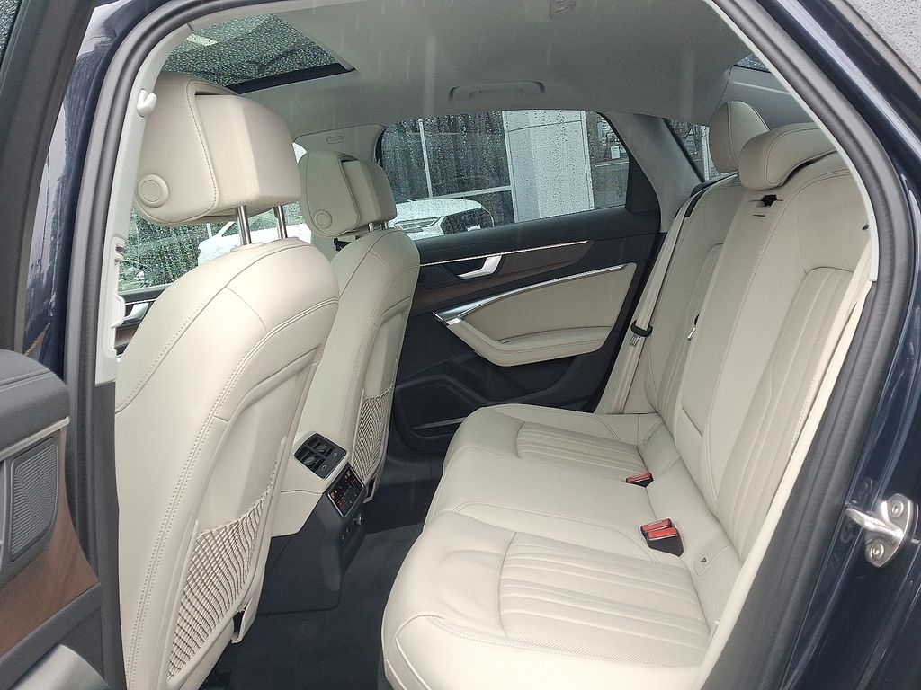 Thumbnail: 2025 Audi A6 - 10