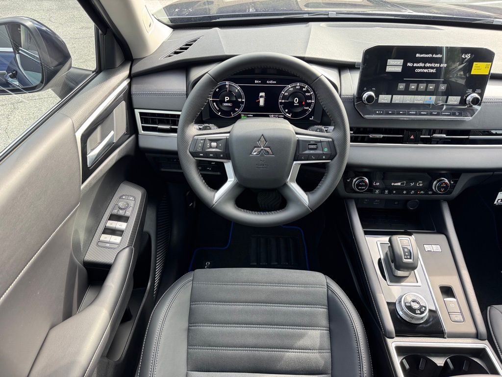 2025 Mitsubishi Outlander PHEV SE photo 12