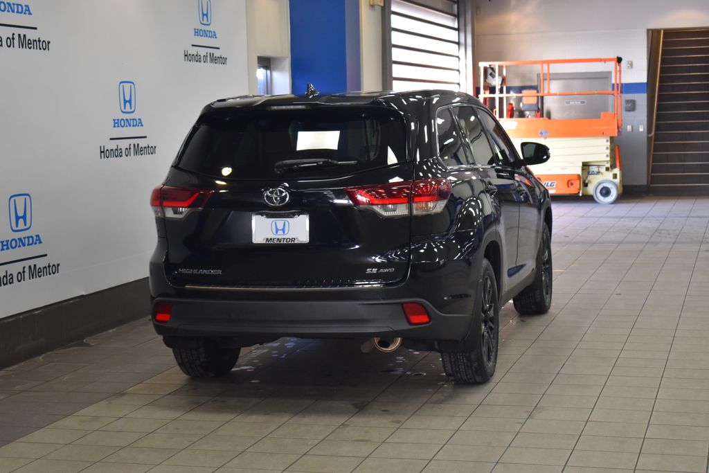 2019 Toyota Highlander SE 6