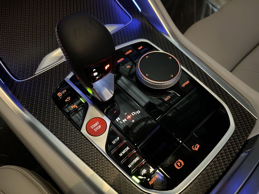 Thumbnail: 2026 BMW XM - 20