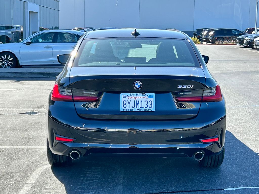 2021 BMW 3 Series 330i 4