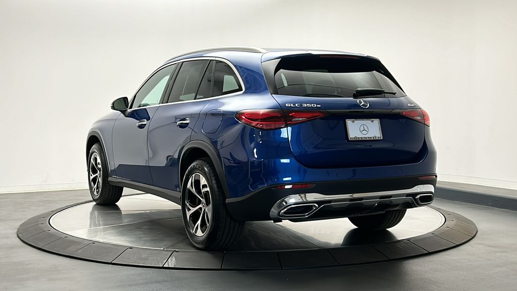 2025 Mercedes-Benz GLC 350 5
