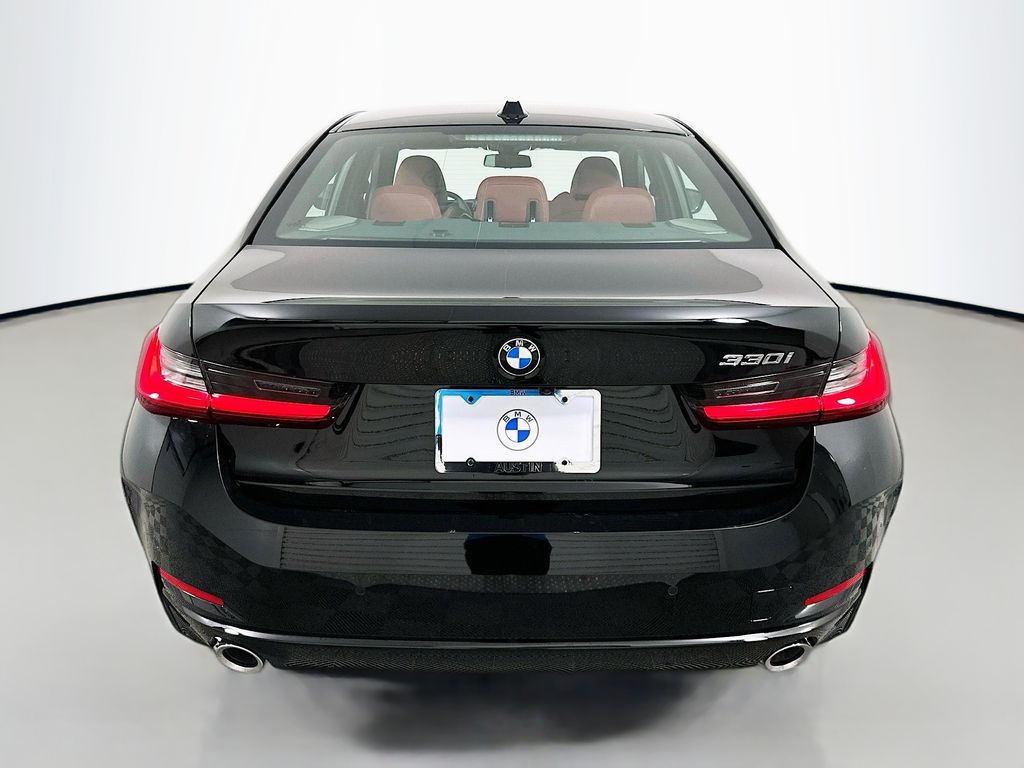 Thumbnail: 2026 BMW 3 Series - 6