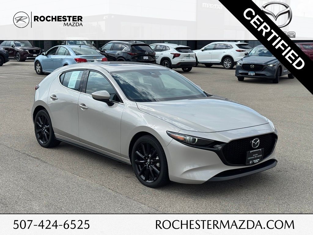Gray (Platinum Quartz Metallic) 2022 Mazda MAZDA3 Hatchback Front-Wheel Drive 6-Speed Automatic