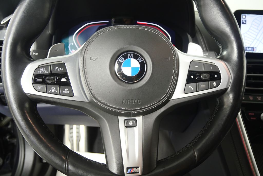 Thumbnail: 2022 BMW 8 Series - 20
