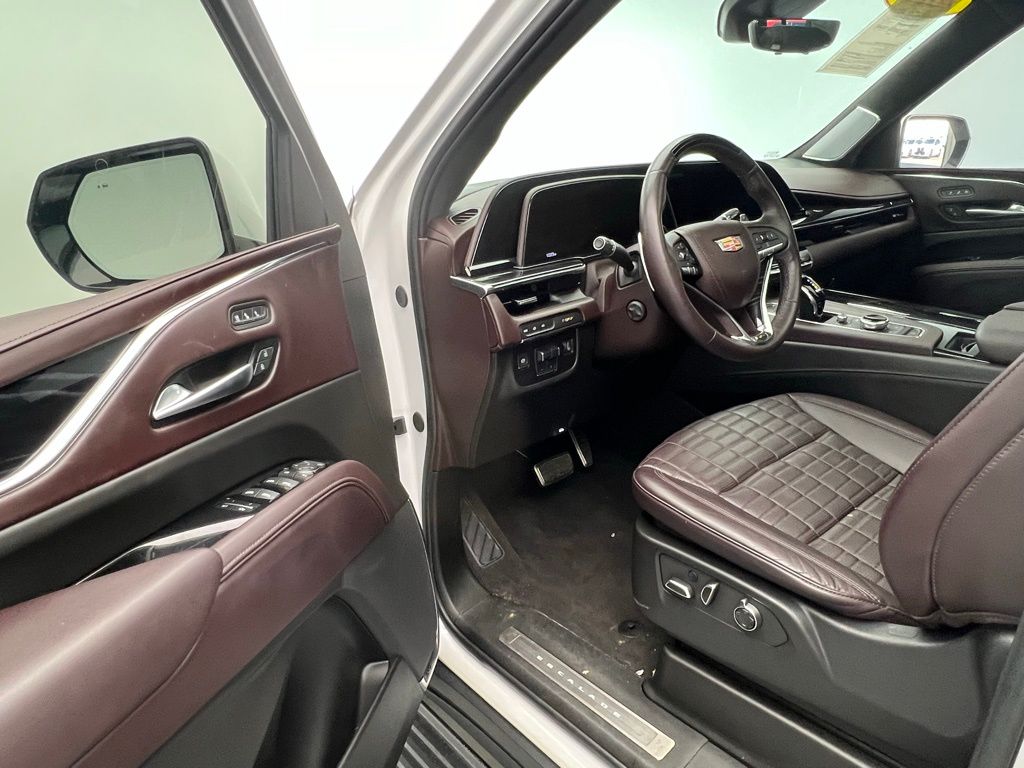 Thumbnail: 2023 Cadillac Escalade - 26