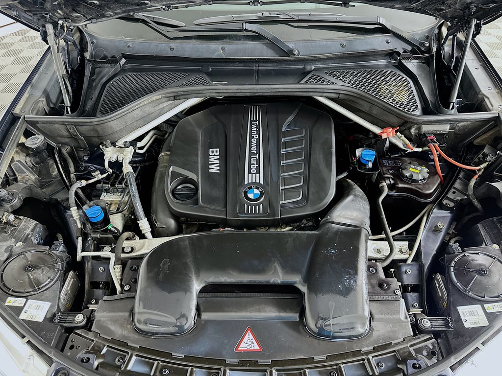 Thumbnail: 2014 BMW X5 - 32