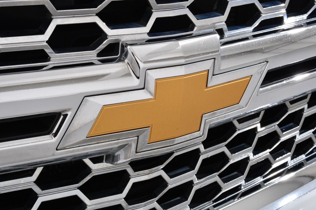 Used 2014 White Chevrolet LT Flex Fuel image 20