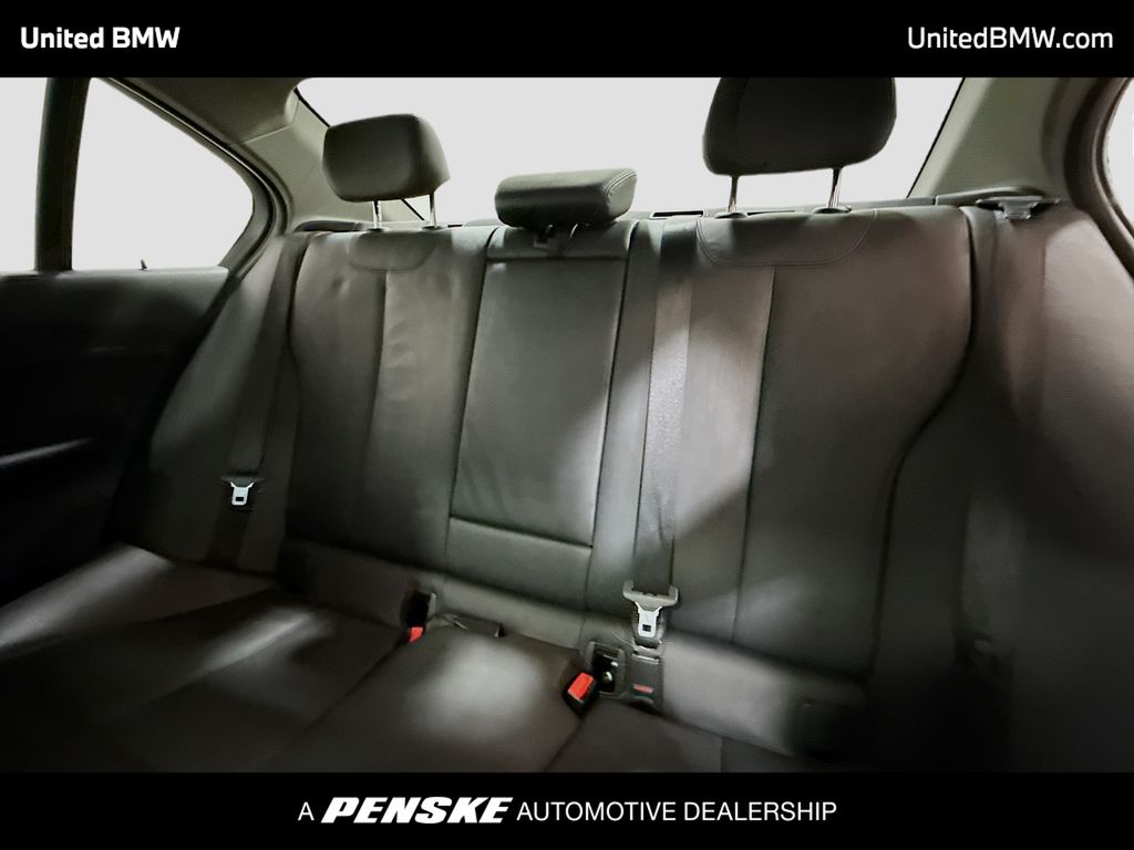 Thumbnail: 2015 BMW 3 Series - 13