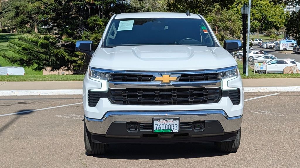 Used 2022 Chevrolet Silverado 1500 LT 4D Crew Cab