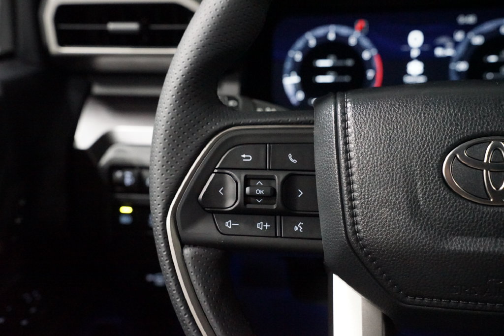 Thumbnail: 2026 Toyota 4Runner - 15