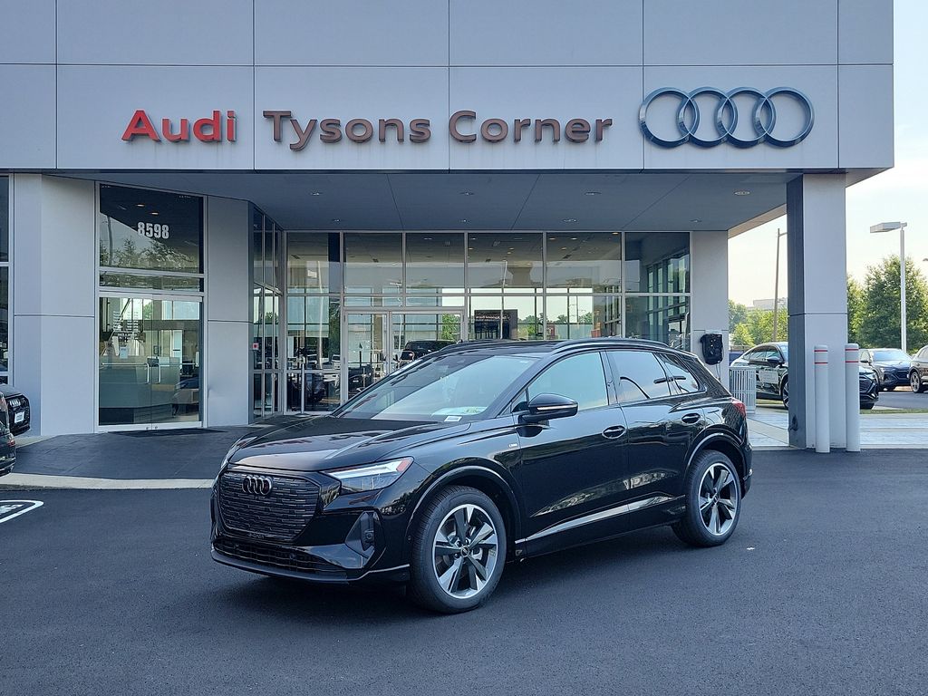 2024 Audi Q4 e-tron  -
                Vienna, VA