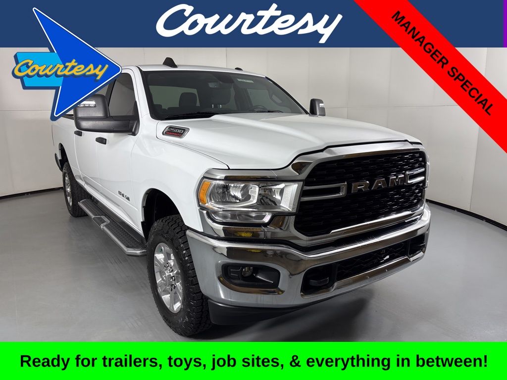 Bright White Clearcoat 2024 RAM 2500 Big Horn Crew Cab 4WD Pickup Truck Four-Wheel Drive 8-Speed Automatic