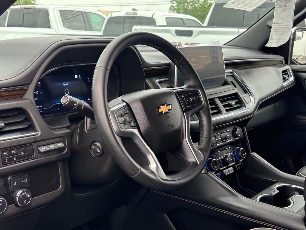 Used Car 2023 Chevrolet Suburban  Premier For Sale Under $50,000 In Austin, Texas