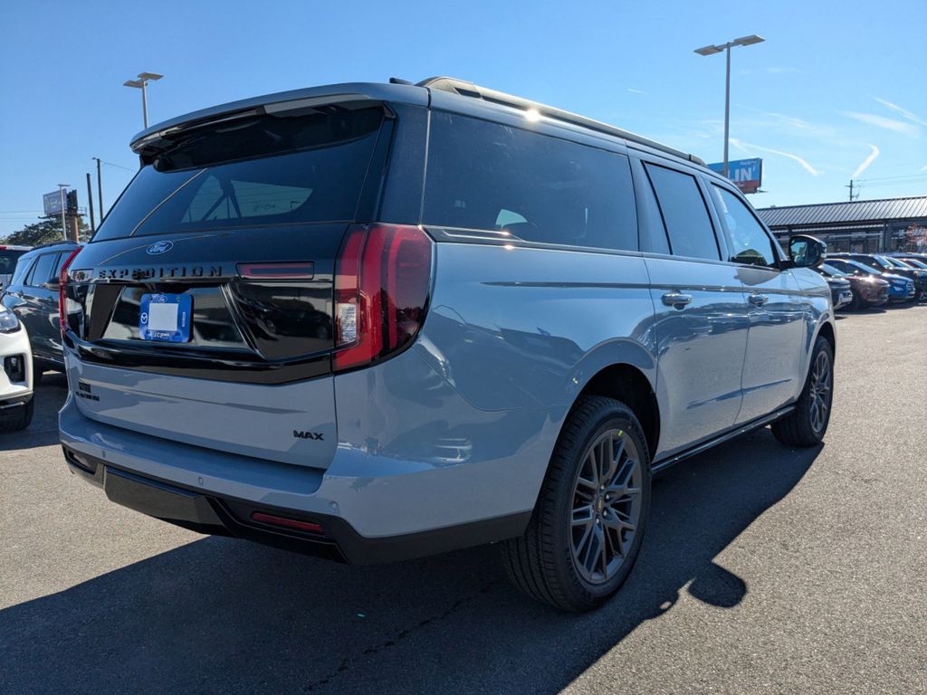 2025 Ford Expedition Platinum MAX