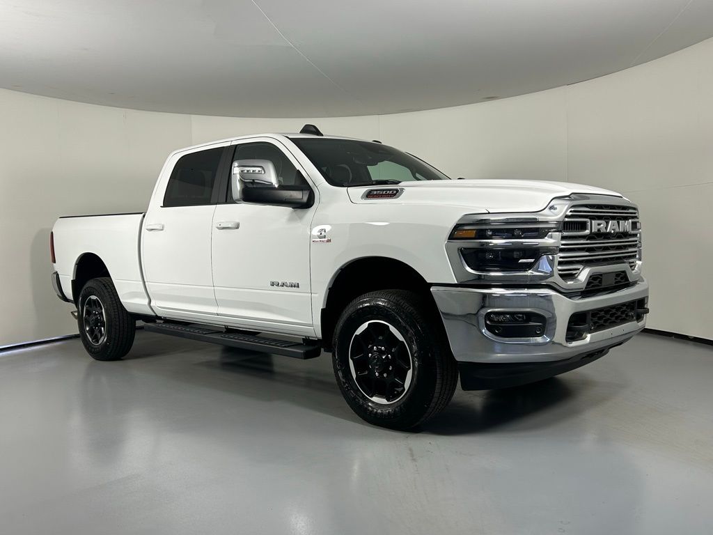 Bright White Clearcoat 2025 RAM 3500 Laramie Crew Cab 4WD Pickup Truck Four-Wheel Drive 8-Speed Automatic