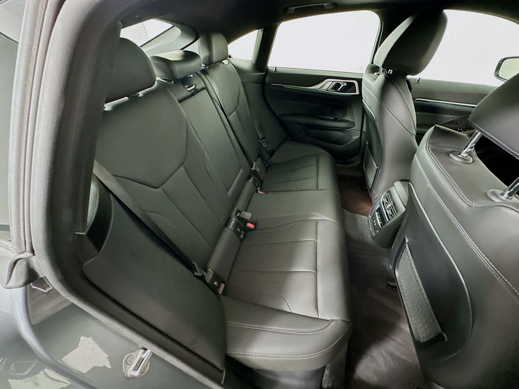 2024 BMW i4 eDrive35 27