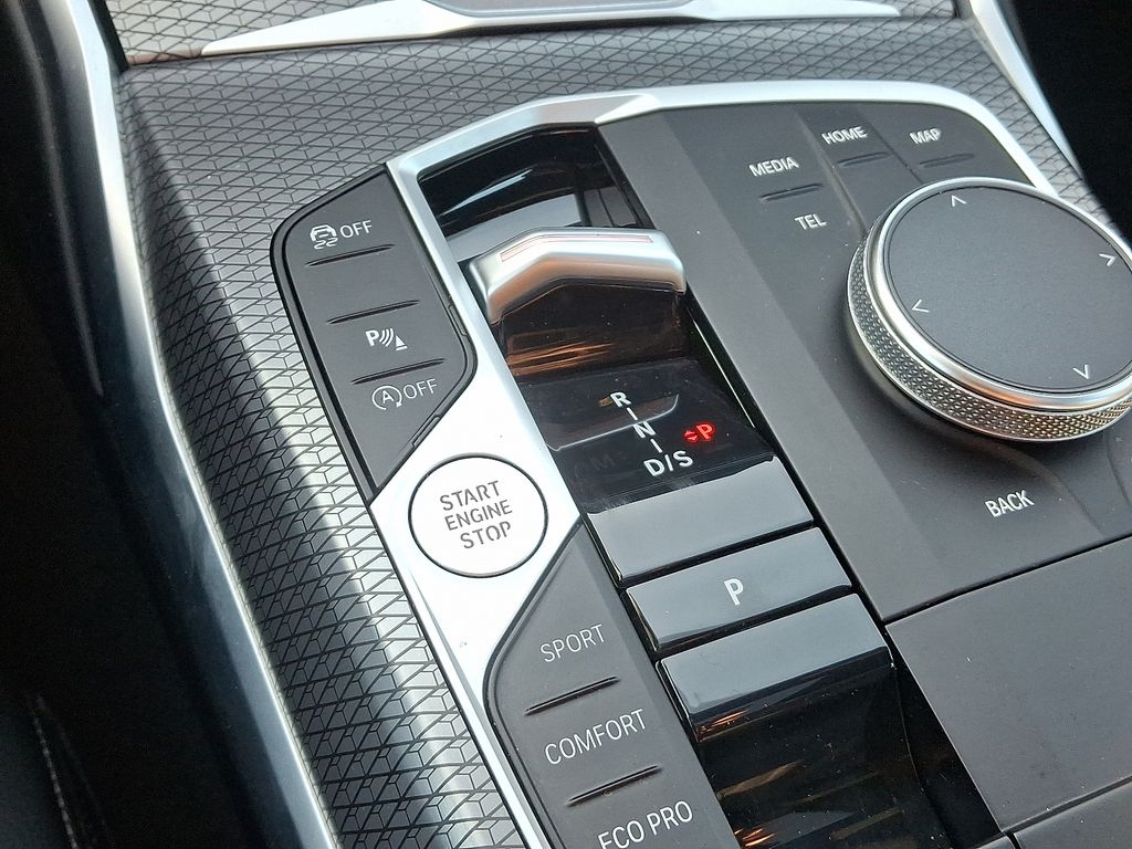 Thumbnail: 2023 BMW 3 Series - 16