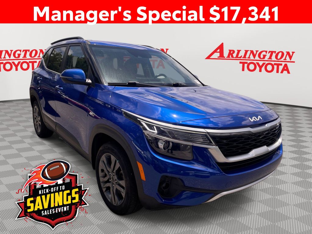 Neptune Blue 2023 Kia Seltos SUV / Crossover All-Wheel Drive Continuously Variable Transmission