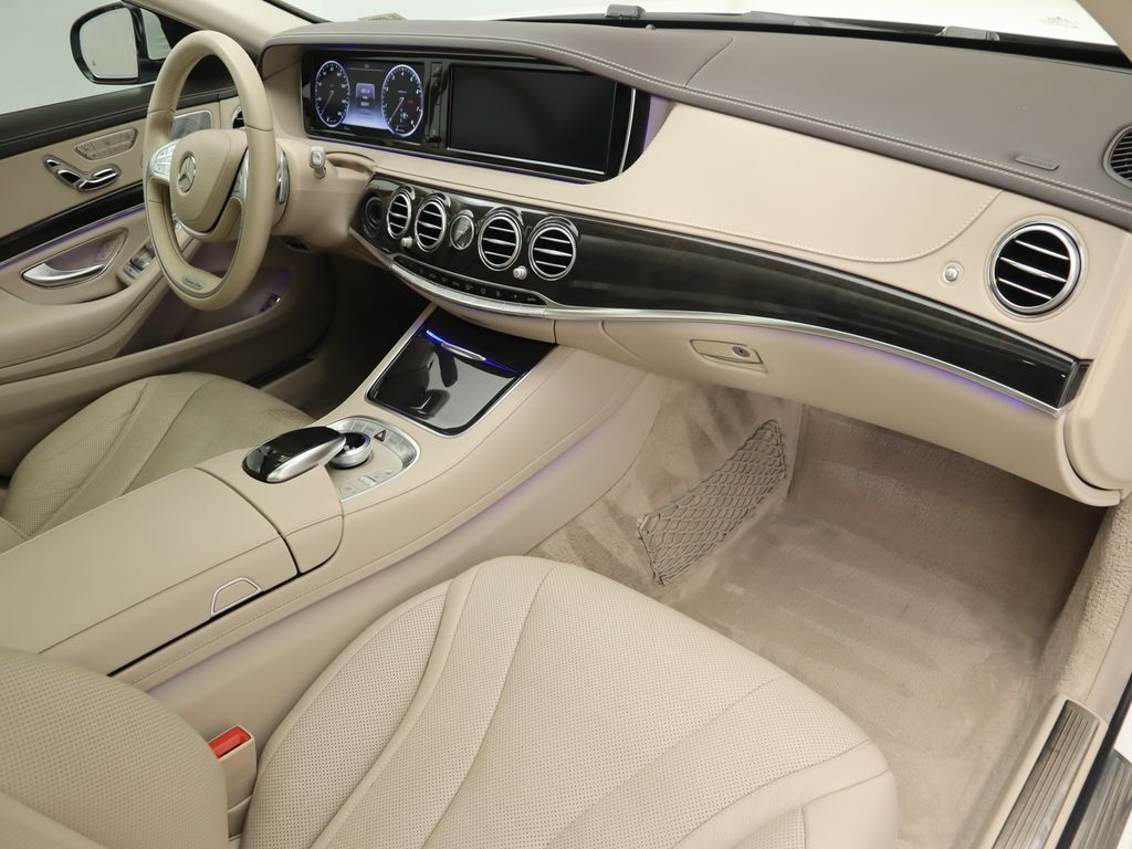 Thumbnail: 2016 Mercedes-Benz S-Class - 18