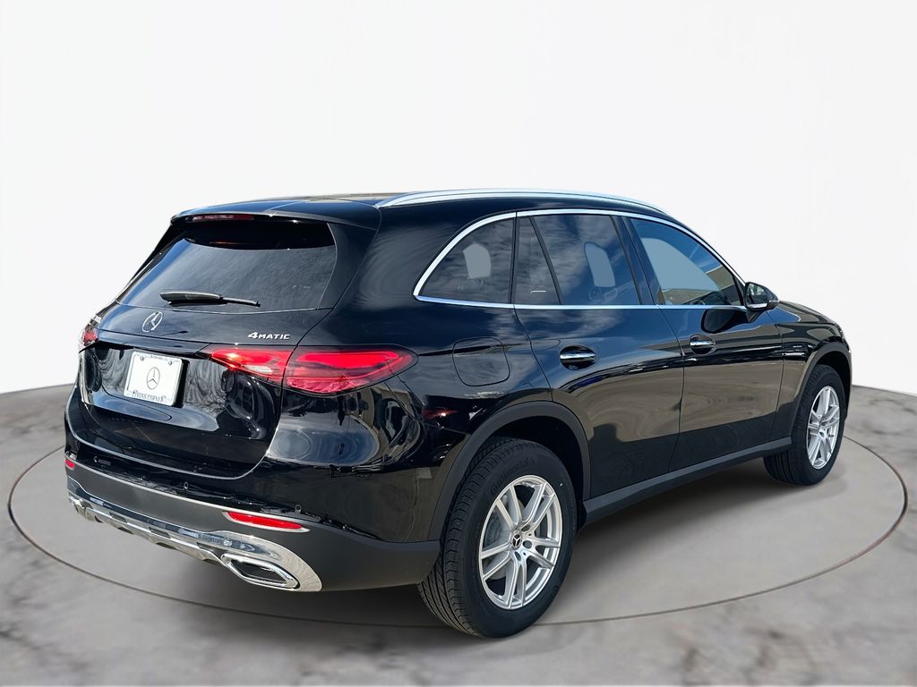 Thumbnail: 2026 Mercedes-Benz GLC - 5