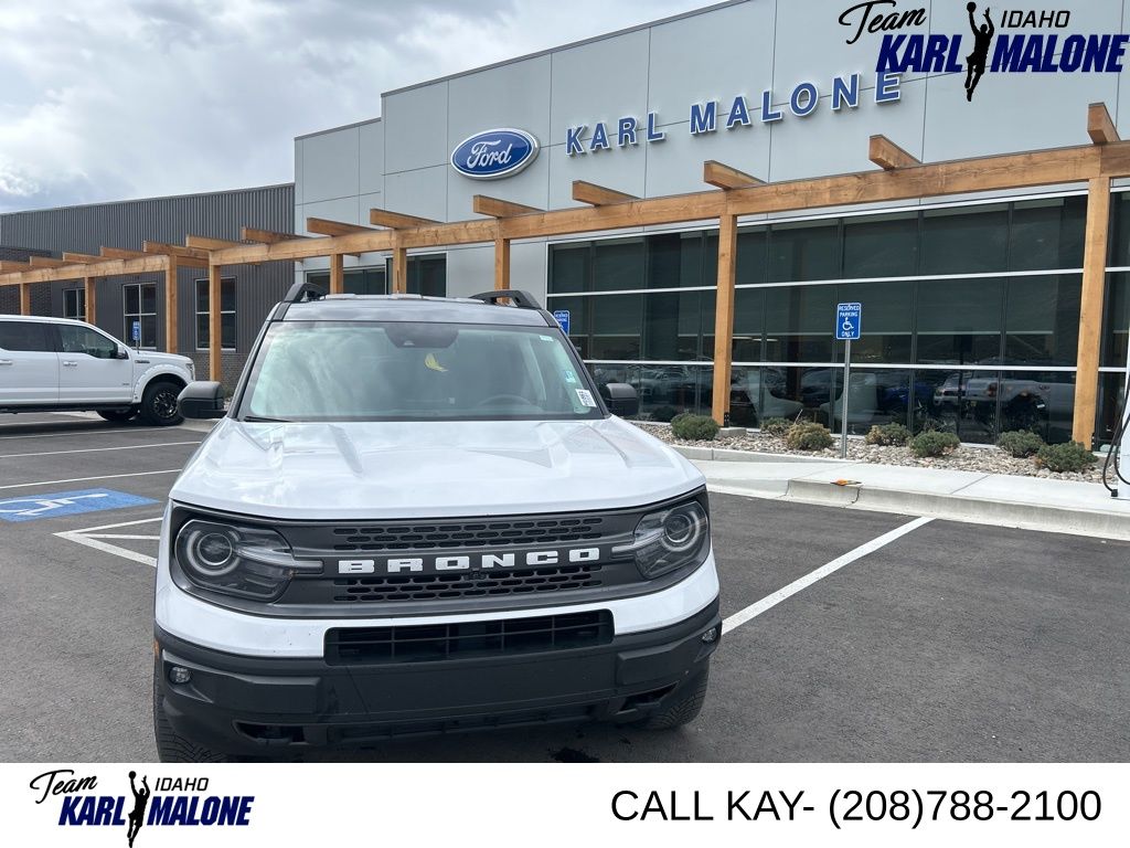 Oxford White 2021 Ford Bronco Sport Badlands 4WD SUV / Crossover All-Wheel Drive 8-Speed Automatic
