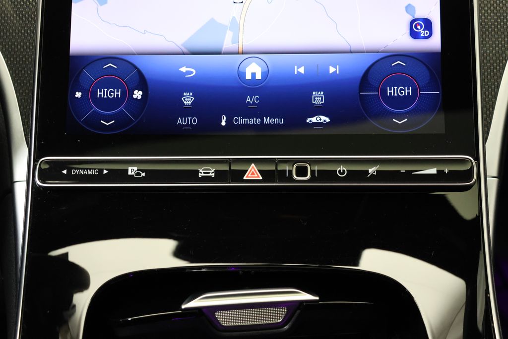 Thumbnail: 2025 Mercedes-Benz C-Class - 27