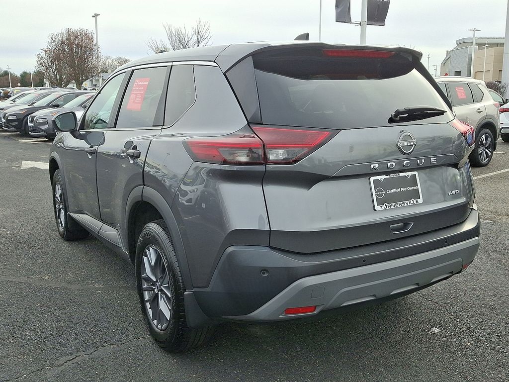 Thumbnail: 2023 Nissan Rogue - 4
