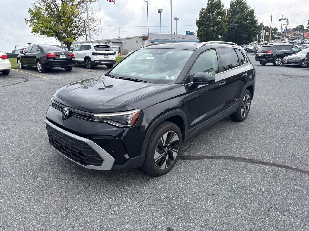 2025 Volkswagen Taos 1.5T SE Black at Sutliff Volkswagen