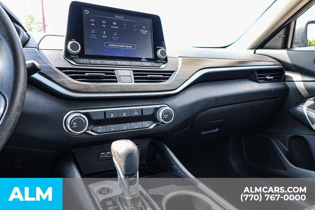 Used 2024 Gray Nissan 2.5 SV image 36