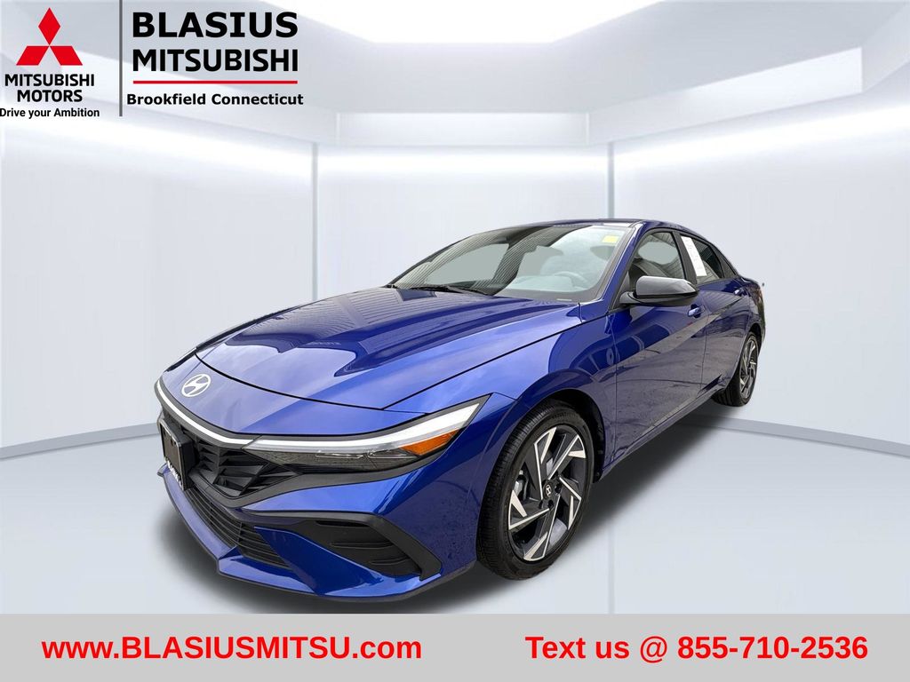 Intense Blue 2025 Hyundai Elantra Sedan Front-Wheel Drive Continuously Variable Transmission