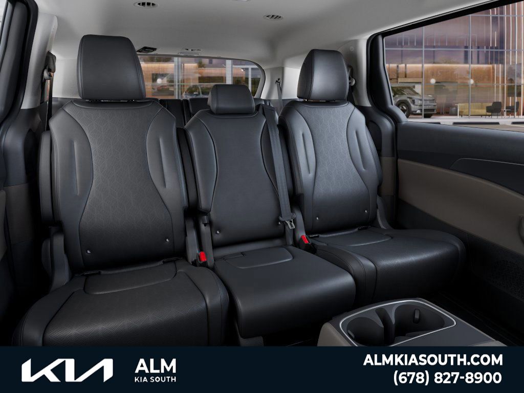2026 Kia Carnival LXS photo 16