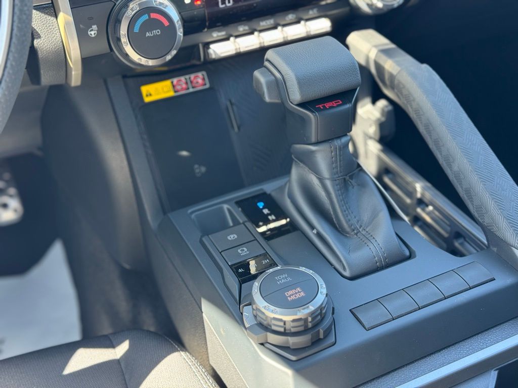 2025 Toyota Tacoma TRD Sport Double Cab photo 23